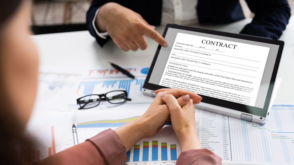 Íconos representando diferentes tipos de contratos del personal